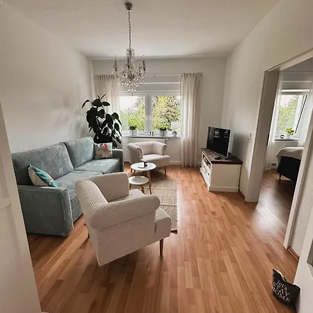 Stadtrandtraum Flughafen Porsche Messe Leipzig アパート シュクロイディッツ