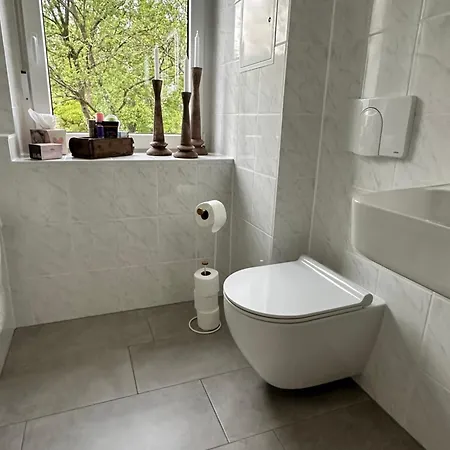 アパート Stadtrandtraum Flughafen Porsche Messe Leipzig *